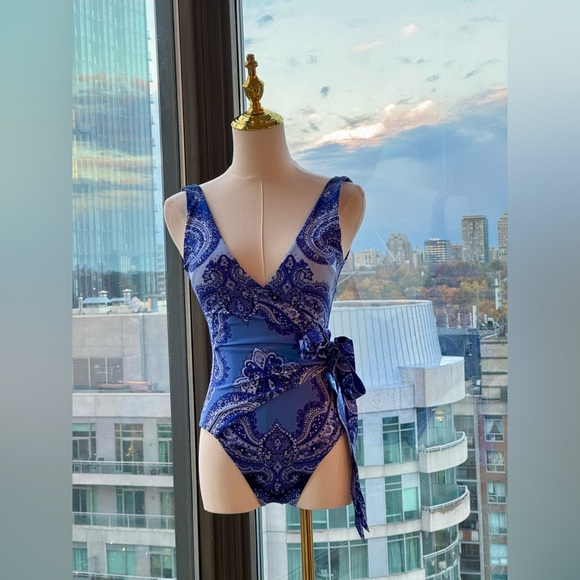 🆕 ZIMMERMANN 🧿 NWOT Wrap-Effect Paisley Print 1PC Swimsuit, Purple, Sz US 2/4 - Picture 5 of 16